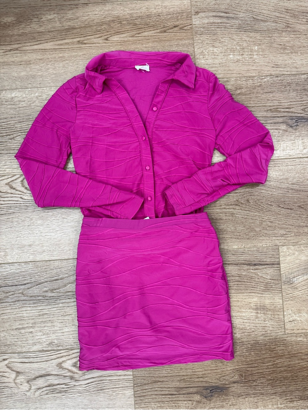 Women’s Fuchsia Textured Mini Skirt